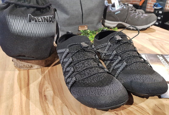 Meindl Pure freedom schwarz - Winzer Gesunde Schuhe